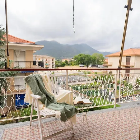 Via Dei Pontassi Bilocale A 200 Metri Dal Mare. Apartment Loano